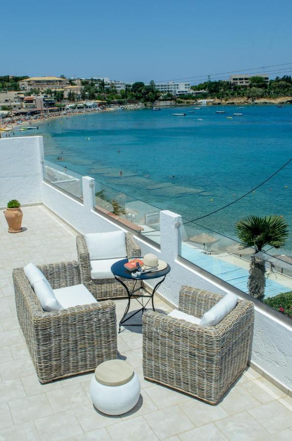 Laia Seafront Luxury Apartments Агия-Пелагия  Экстерьер фото